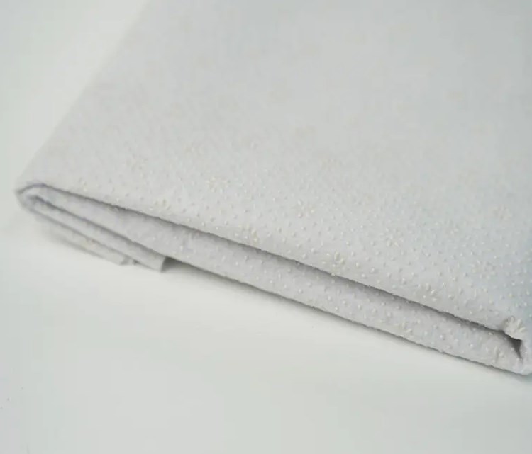 为什么防滑地毯成为现代家居的必备选择？